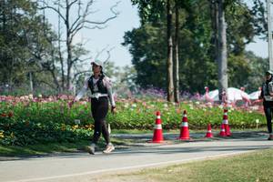 BIB: 
                            <button type="button" onclick="openModal(27608169)" class="btn btn-primary btn-sm float-right btn-popup" data-toggle="modal" data-target=".modal-high-quality">
                        <i class="fas fa-shopping-cart"></i> Add to Cart
                    </button>
                                            <button type="button" onclick="isThisMe(27608169, true)" class="btn btn-success btn-sm float-right btn-popup btn-isme hidden" data-toggle="tooltip" data-placement="bottom" title="นี่คือรูปของคุณใช่ไหม คลิกที่นี่เพื่อเอาเข้าอัลบั้ม">
                        <i class="fas fa-plus"></i> Add to album
                    </button>
                    <button type="button" onclick="isThisMe(27608169, false)" class="btn btn-warning btn-sm float-right btn-popup btn-isnotme hidden">
                        <i class="fas fa-ban"></i> Remove from album
                    </button>